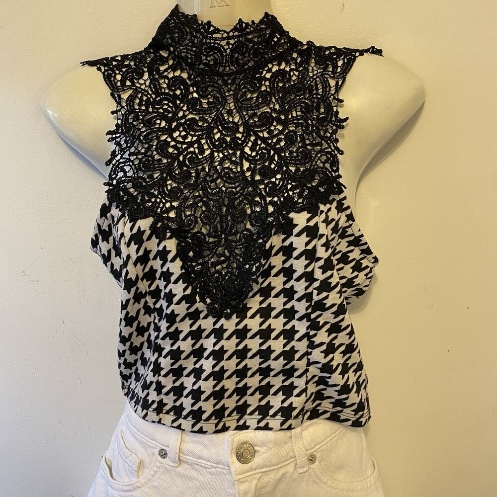 Vintage 90s OBOE White Black Lace Halter Tank Top Whimsigoth Grunge USA Sz Small